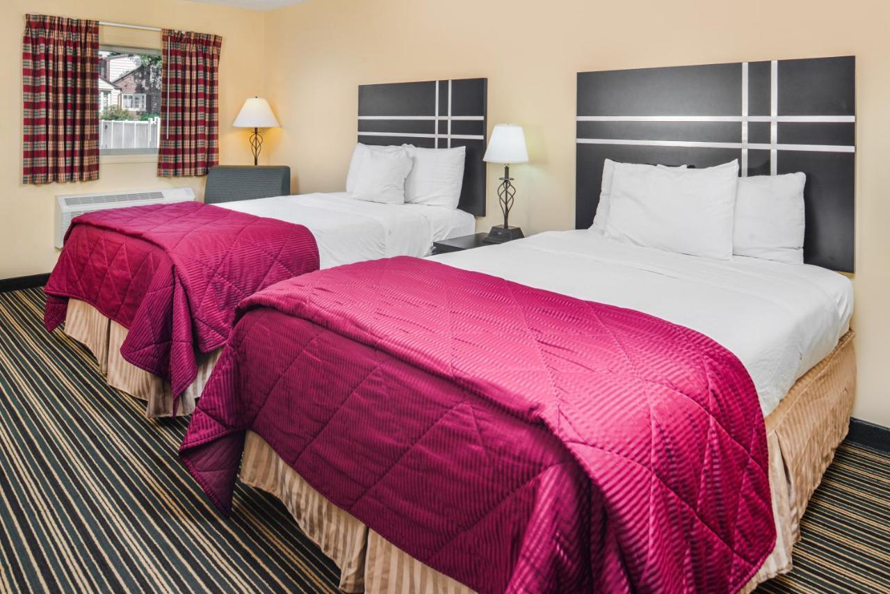 Soudersburg Inn & Suites Lancaster Ronks Dış mekan fotoğraf