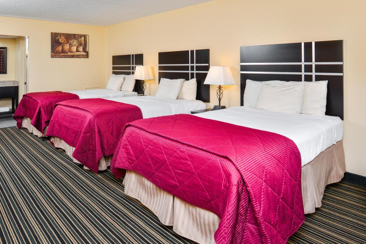 Soudersburg Inn & Suites Lancaster Ronks Dış mekan fotoğraf