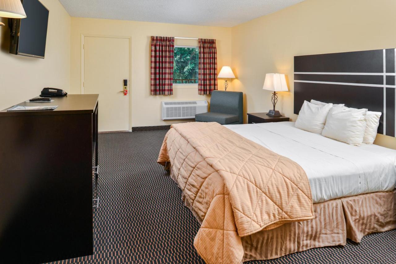 Soudersburg Inn & Suites Lancaster Ronks Dış mekan fotoğraf