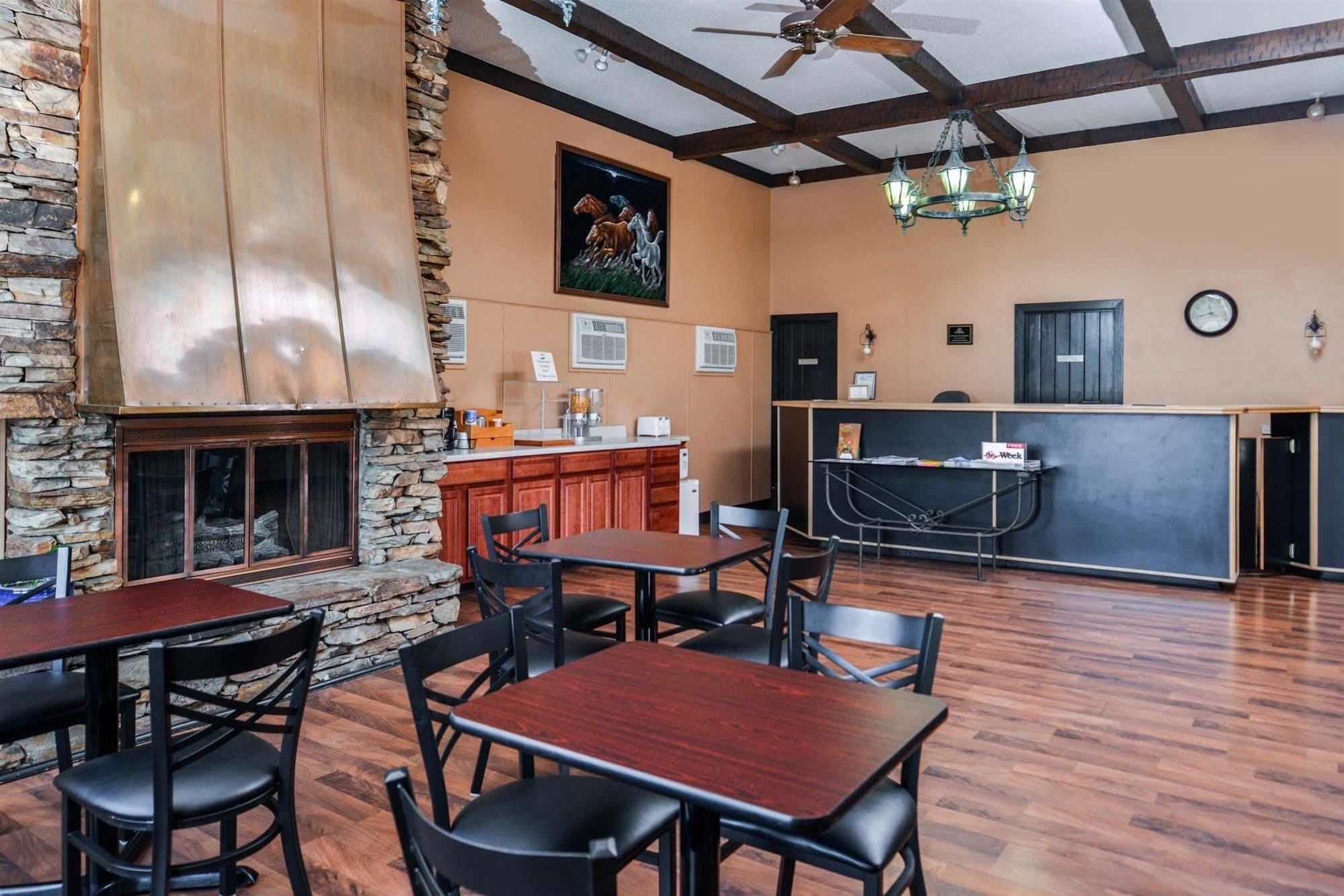 Soudersburg Inn & Suites Lancaster Ronks Dış mekan fotoğraf